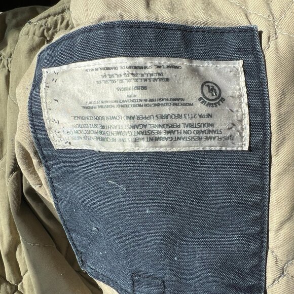 Carhartt Mens FR Traditional Jacket Size M Distressed Thrashed Wrecked Faded - Picture 14 of 16